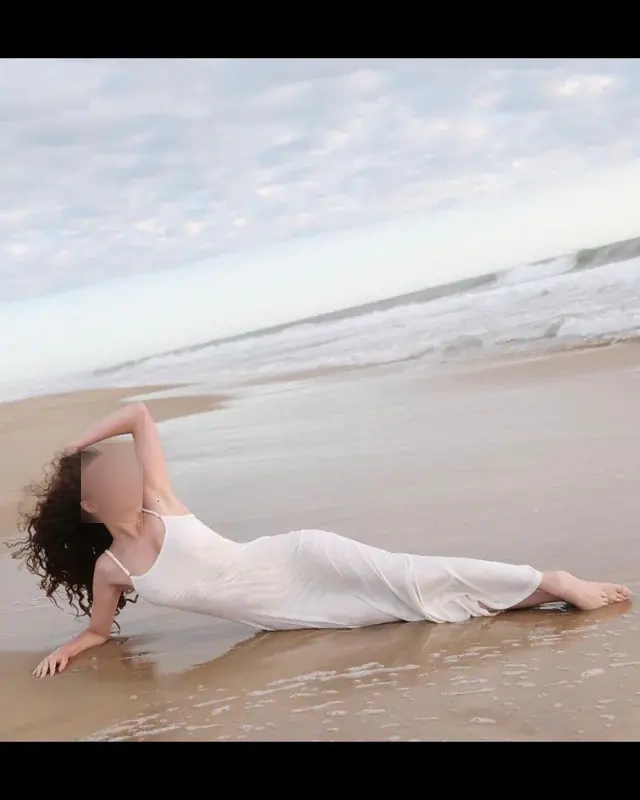Julia - Image 3